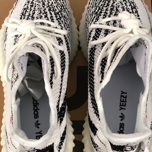 Adidas Yeezy Boost 350 V2 Zebra